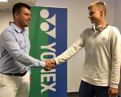 YONEX дарит подарки «своим» молодым теннисистам из белорусского рейтинга топ-20